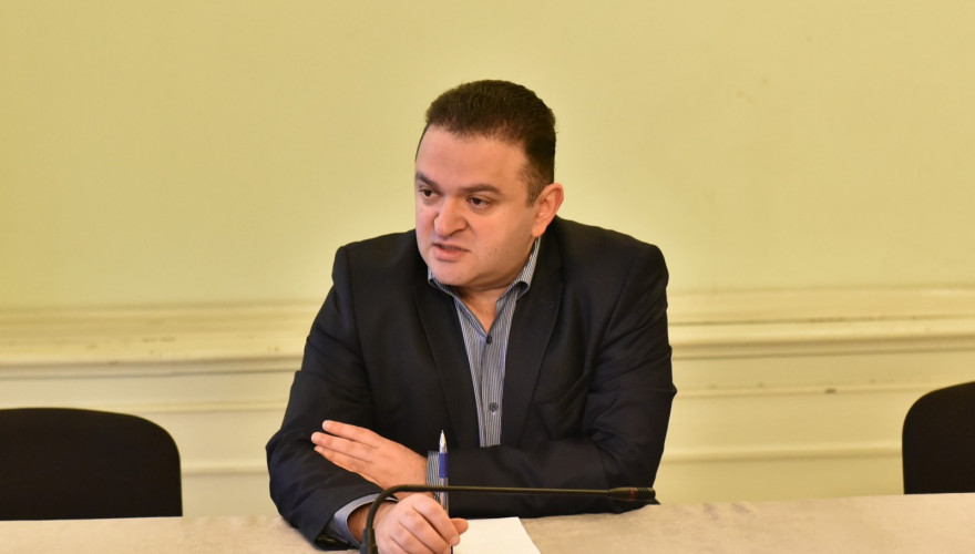 The meeting of Gedevan Popkhadze with the students