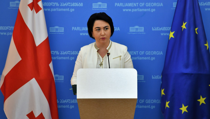 ეკა ბესელიას საგანგებო ბრიფინგი