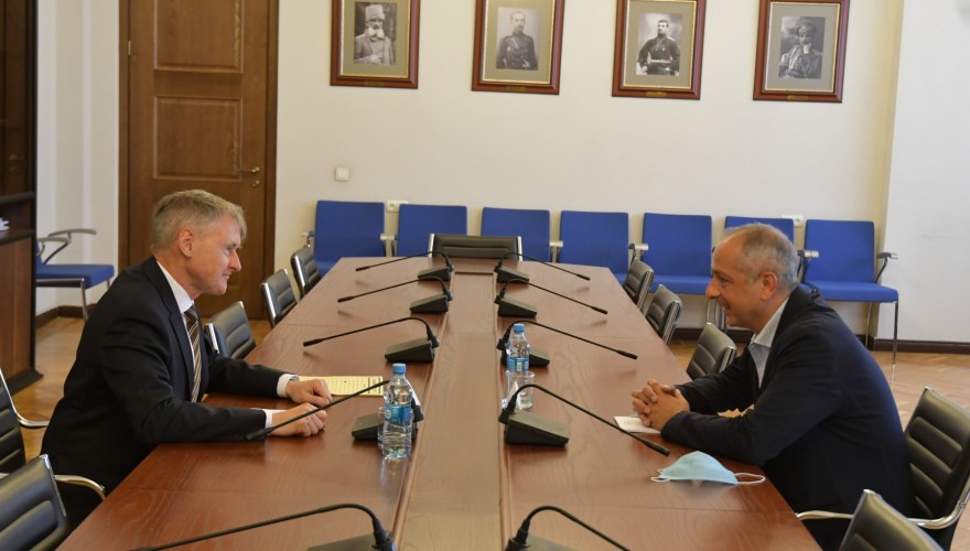 Meeting of Irakli Sesiashvili with Defence Attaché of the Federal Republic of Germany to Georgia, Lars Ukerwitz