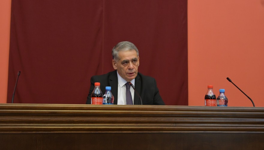 დარგობრივი ეკონომიკისა და ეკონომიკური პოლიტიკის კომიტეტის თავმჯდომარის, რომან კაკულიას თქმით, ელექტრონული კომუნიკაციების შესახებ კანონში შესატანი ცვლილებების კანონპროექტის საკომიტეტო განხილვა 14 ივლისს გაიმართება