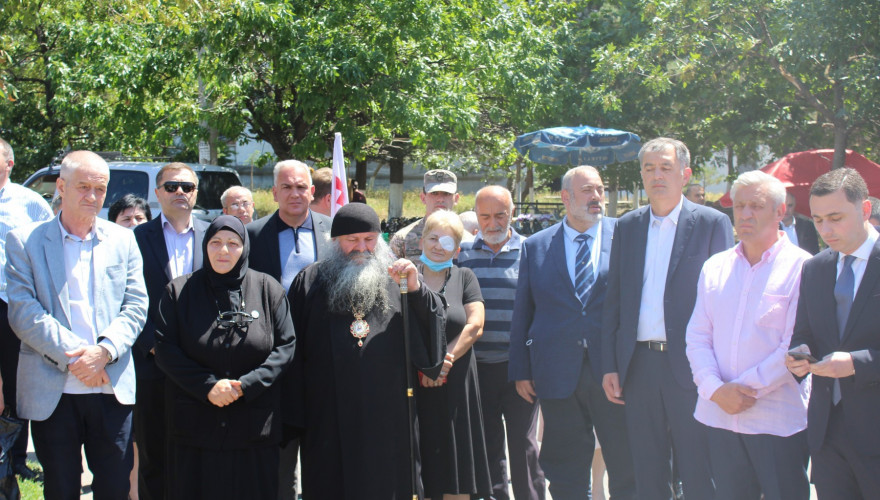 Shota Khabareli and Koba Kobaladze attending the opening ceremony of Badri and Vakhtang Gzirishvili Street – named after the Father and Son fallen for the territorial integrity of Georgia
