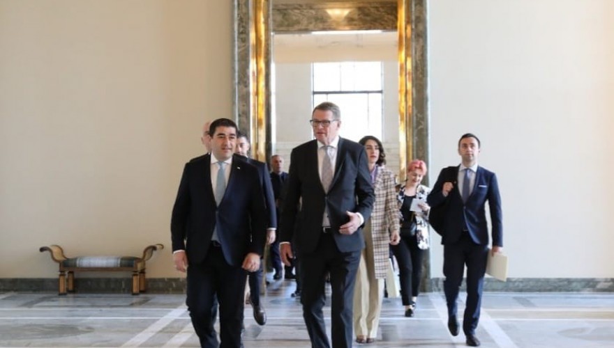 Meeting of Shalva Papuashvili with the Speaker of the Parliament of Finland