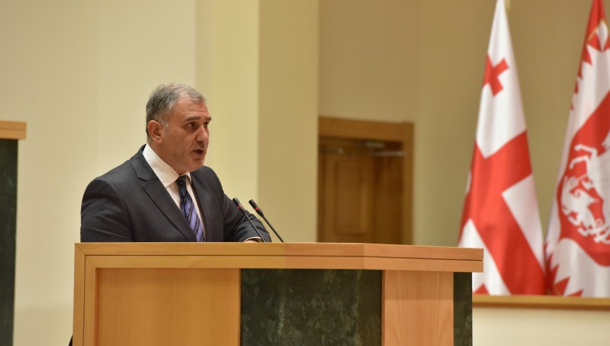 პარლამენტმა „საერთო სასამართლოების შესახებ“ საკანონმდებლო პაკეტი პირველი მოსმენით ერთხმად მიიღო