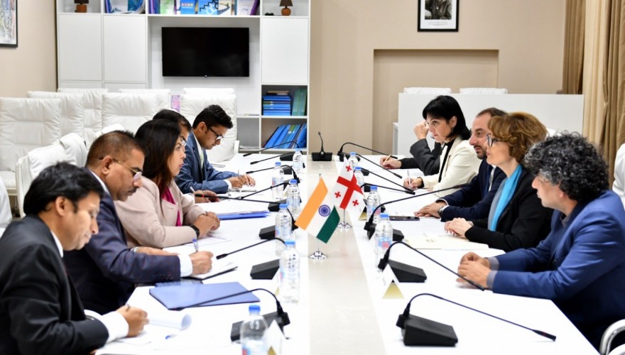 Meeting of Eliso Bolkvadze and Irakli Mezurnishvili with the State Minister of External Affairs of India and the Ambassador of India to Georgia and Armenia