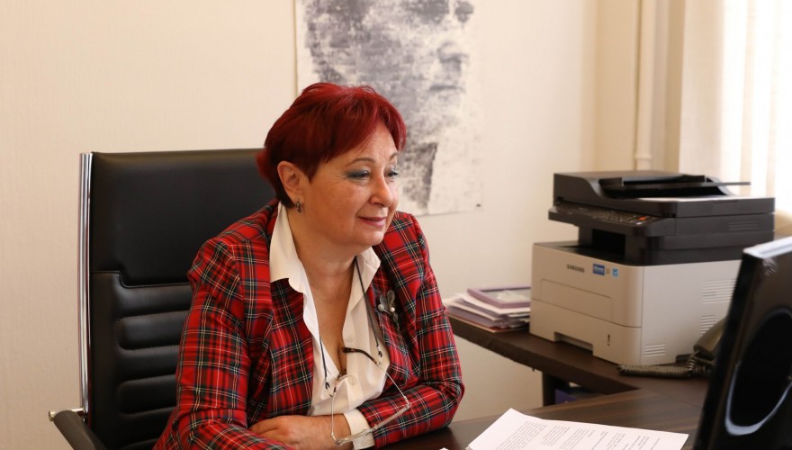 ქეთევან დუმბაძემ საქართველოს მუნიციპალიტეტების კულტურის სამსახურების წარმომადგენლებთან ონალინ შეხვედრა გამართა