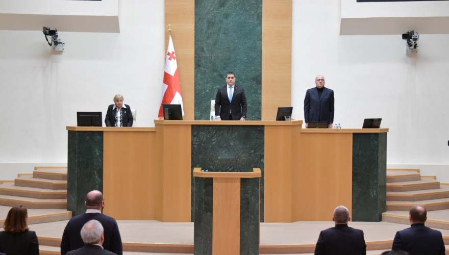 Parliament Observing Moment of Silence in Memory of MP Vakhtang Kikabidze