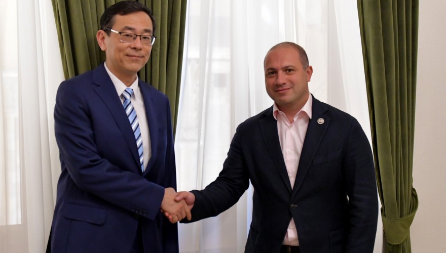 Meeting of Givi Mikanadze with the Ambassador of China