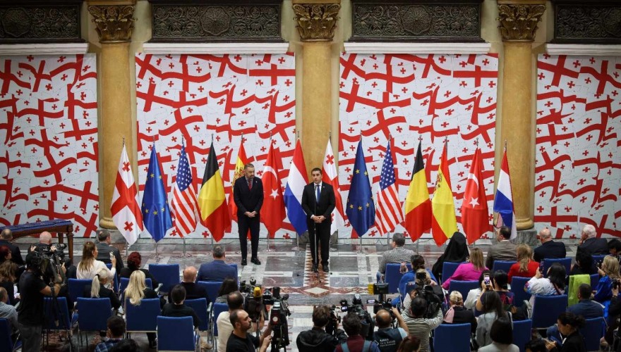 Parliament Hosting Awarding Ceremony of Successful Diasporans