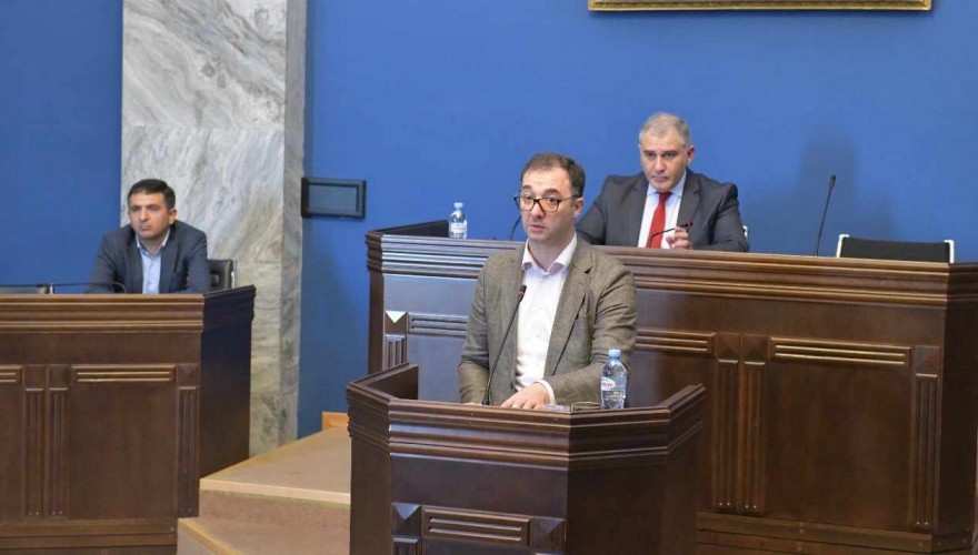 The Human Rights and Civil Integration Committee endorsed the Draft Law on Tobacco Control