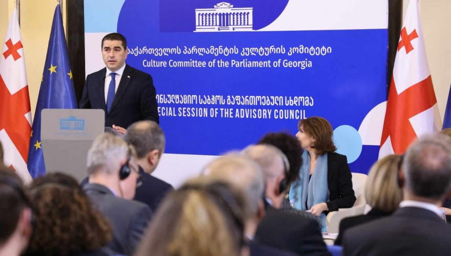 შალვა პაპუაშვილი: ევროკავშირი ვერ იქნება სრული საქართველოს გარეშე, ისევე როგორც საქართველო ვერ იქნება სრული ევროკავშირის გარეშე, ეს არის ერთი ისტორიულ-კულტურული სივრცე, რომლის ნაწილიც ვართ