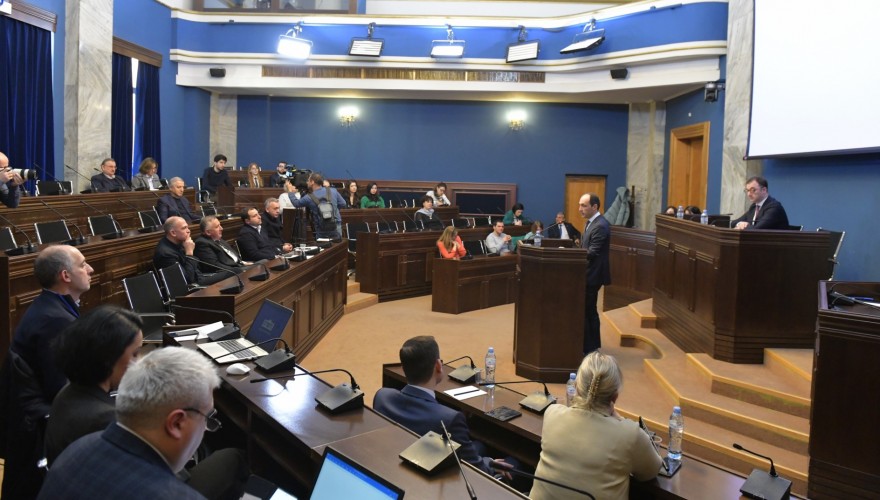 Hearing of Minister of Economy, Levan Davitashvili at the Session of Sector Economy and Economic Policy Committee