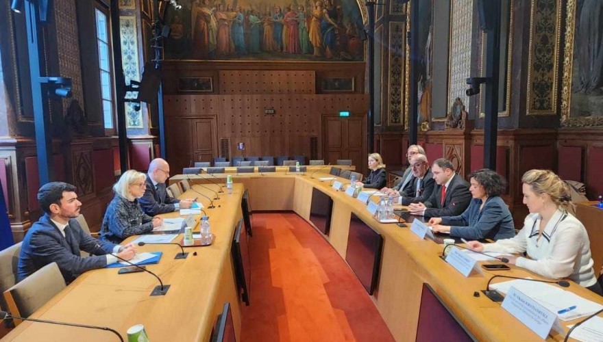 Meeting of Nikoloz Samkharadze with the colleagues in the Senate and the National Assembly of France