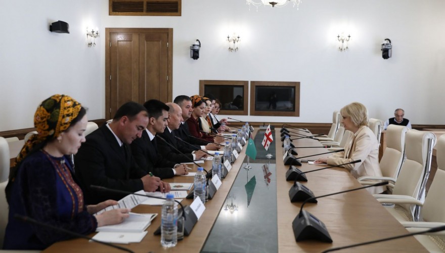 ეკა სეფაშვილი თურქმენეთის საპარლამენტო დელეგაციას შეხვდა