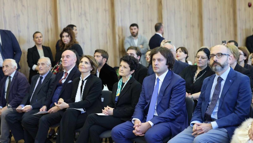 ელისო ბოლქვაძემ „ნიჭიერთა ათწლედის“ განახლებული შენობის საზეიმოდ გახსნაში მიიღო მონაწილეობა