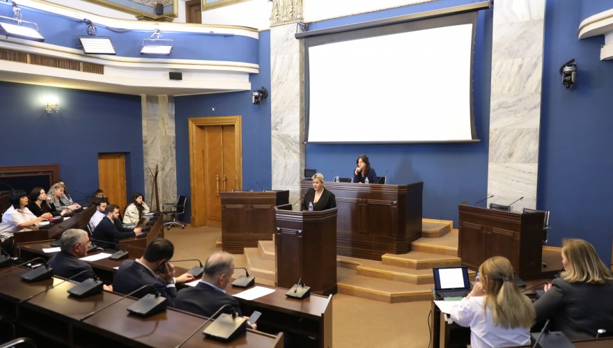 გარემოს დაცვისა და ბუნებრივი რესურსების კომიტეტმა „ლიცენზიებისა და ნებართვების შესახებ“ კანონში ცვლილებაზე იმსჯელა
