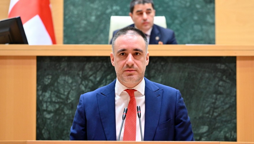 პარლამენტმა მიკროსაფინანსო ორგანიზაციის მიერ ერთ მსესხებელზე გასაცემი მიკროკრედიტის ლიმიტთან დაკავშირებულ ცვლილებას პირველი მოსმენით მხარი დაუჭირა