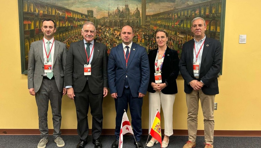 Georgian Parliamentary Delegation Meets with Spanish Parliamentary Delegation