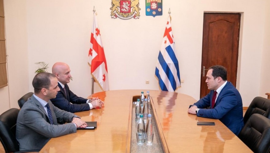 Giorgi Gabunia Meets with Chair of the Government of the Autonomous Republic of Adjara