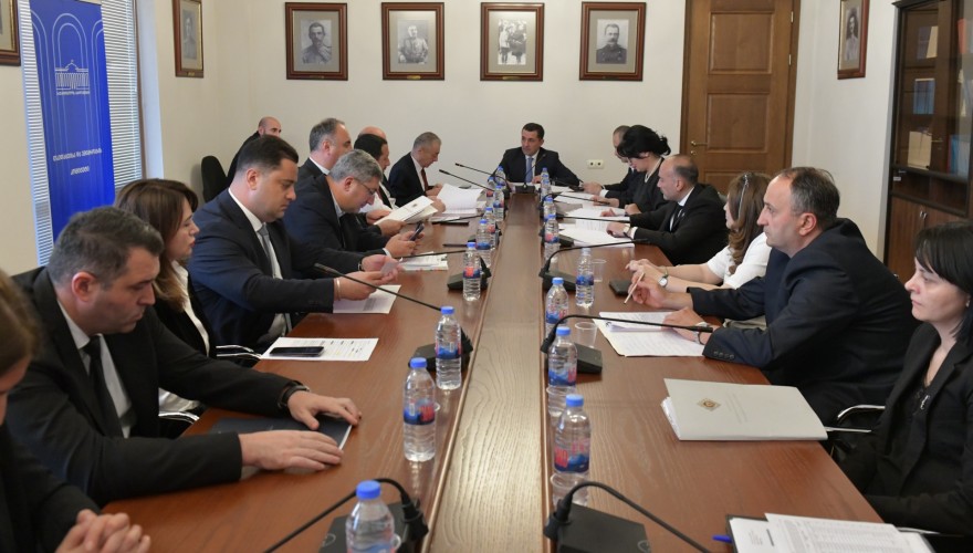 თავდაცვისა და უშიშროების კომიტეტმა „დაზვერვის სამსახურის შესახებ“ კანონში ცვლილებები მუხლობრივად განიხილა