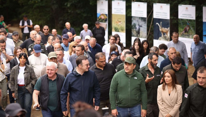 Shalva Papuashvili attended the commencement of the program on the restoration of the Red List species - Red Deer