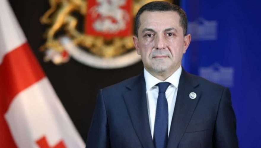 ალექსანდრე ტაბატაძე სახელმწიფო უსაფრთხოების სამსახურის ხელმძღვანელობასა და თანამშრომლებს პროფესიულ დღეს ულოცავს
