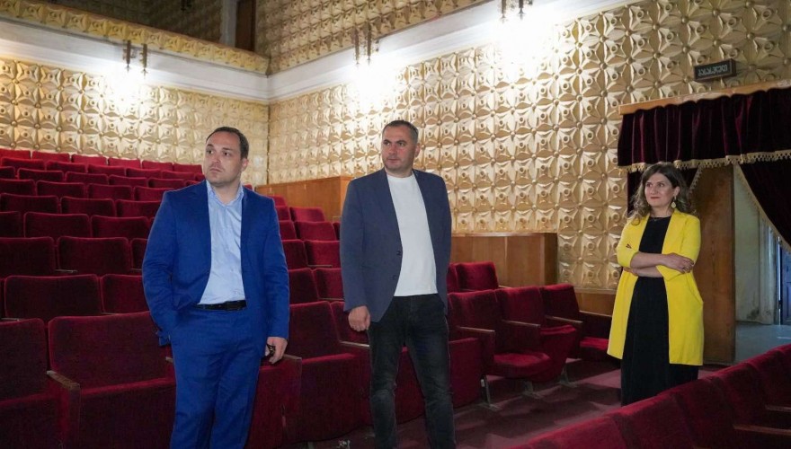 Giorgi Gabunia meeting with the local authorities of Lanchkhuti and Chokhatauri