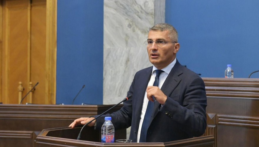 თავდაცვისა და უსაფრთხოების კომიტეტმა სახელმწიფო უსაფრთხოების სამსახურის უფროსის თანამდებობაზე წარდგენილ კანდიდატს, მამუკა მდინარაძეს მოუსმინა