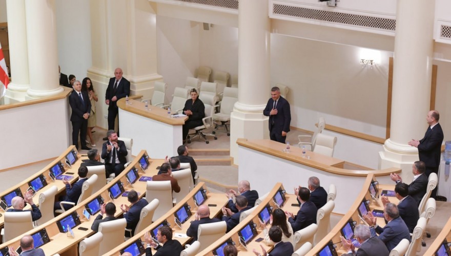 პარლამენტმა სახელმწიფო უსაფრთხოების სამსახურის უფროსად მამუკა მდინარაძე აირჩია