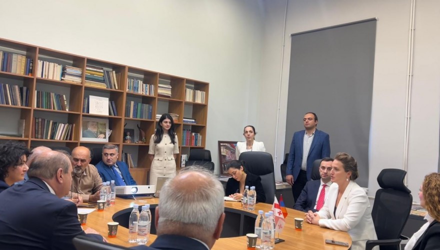 Mariam Lashkhi and Levan Makhashvili visited the Center for Georgian Studies at the State University of Yerevan