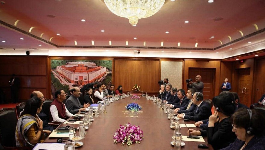 Shalva Papuashvili met with the Speaker of the Lower House of the Indian Parliament