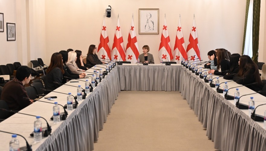 ნინო წილოსანმა დუშეთის მუნიციპალიტეტის სოფელ პირმისაანთკარის საჯარო სკოლის მოსწავლეებს უმასპინძლა