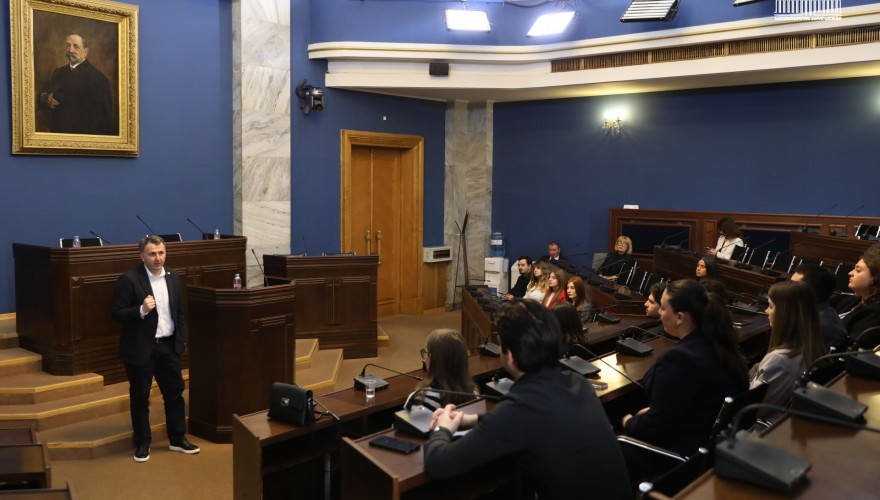 Irakli Shatakishvili met with participants of the student program “Manage Your City”