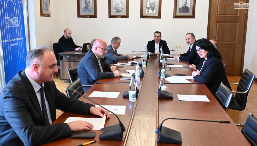 The Defense and Security Committee reviewed, in the II reading, the draft Defense Code