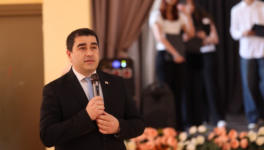 Shalva Papuashvili Attended an Event at Chughureti Public School No. 5 Together with Members of Parliament