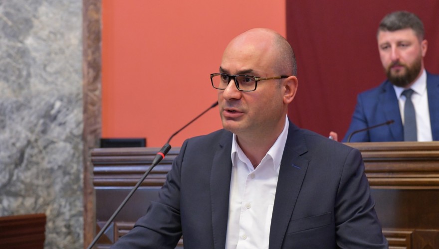 იურიდიულ საკითხთა კომიტეტმა საქართველოს მთავრობის საპარლამენტო მდივნის მოადგილის თანამდებობის გაუქმებას მხარი დაუჭირა