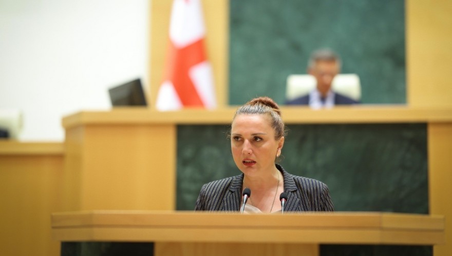 პარლამენტმა „ზოგადი განათლების შესახებ“ კანონში ცვლილებას მხარი დაუჭირა