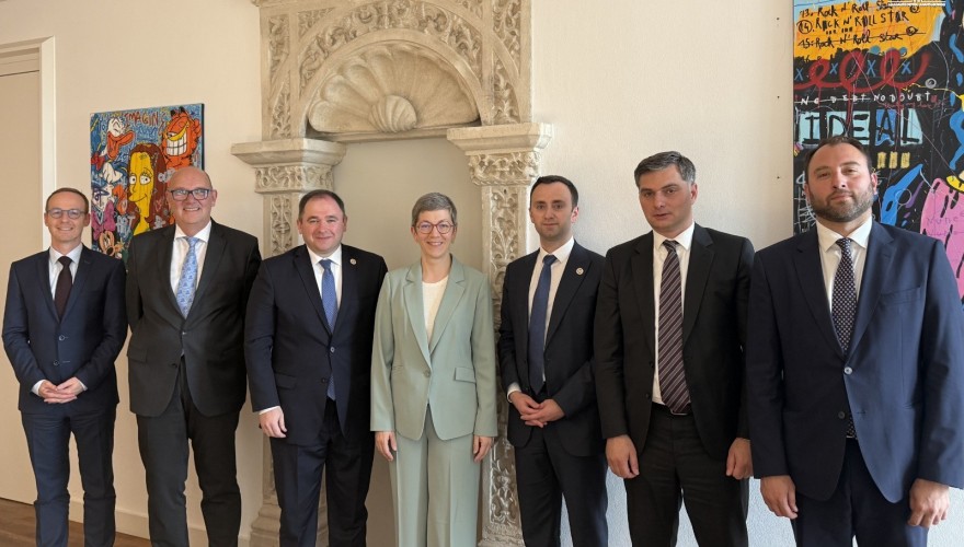 საქართველოს პარლამენტის დელეგაციამ შეხვედრა გამართა ლუქსემბურგის საგარეო საქმეთა სამინისტროში