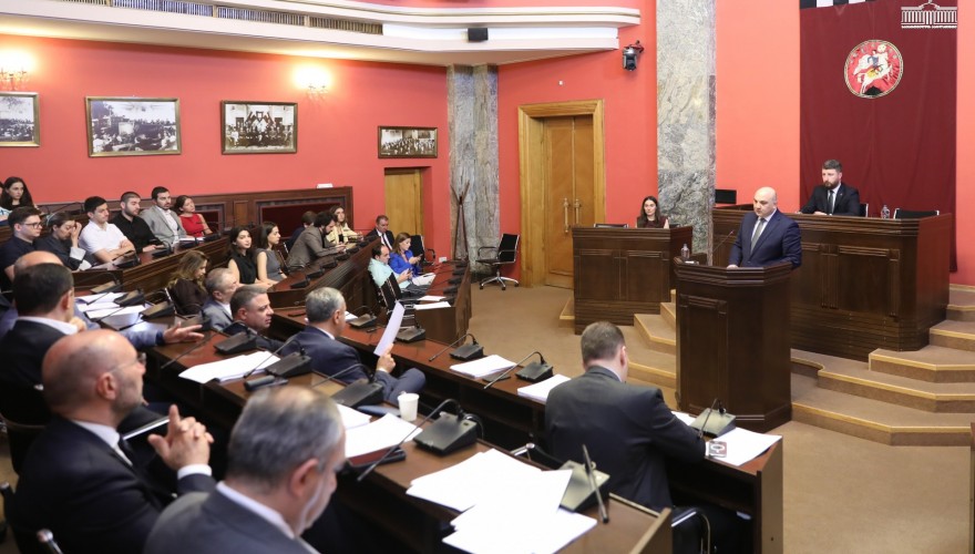 Legal Issues Committee Supported Amendments to the Law on the Legal Status of Foreigners and Stateless Persons