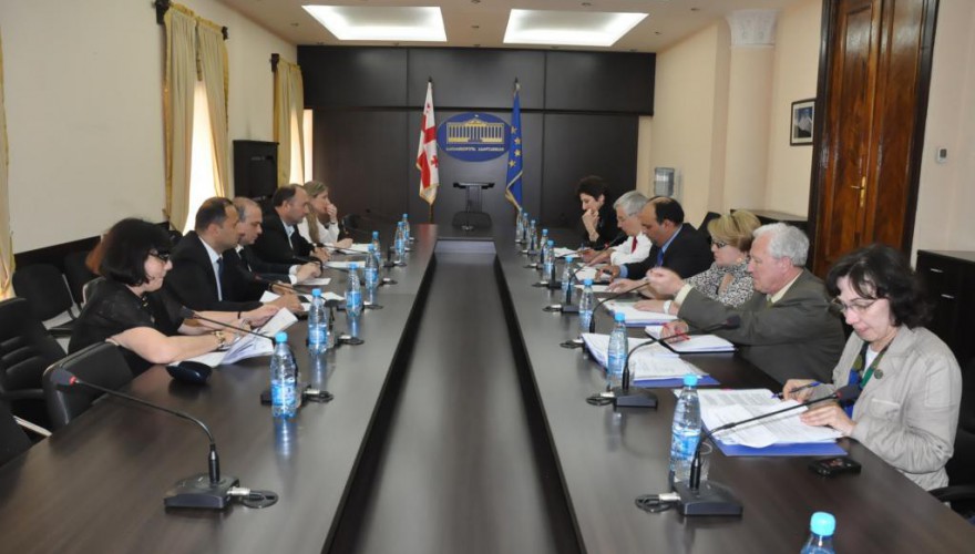 საქართველოს პარლამენტის წევრების, ზურაბ მელიქიშვილის, შოთა მალაშხიას და ოთარ ხინიკაძის შეხვედრა ევროსაბჭოს კონგრესის წარმომადგენლებთან