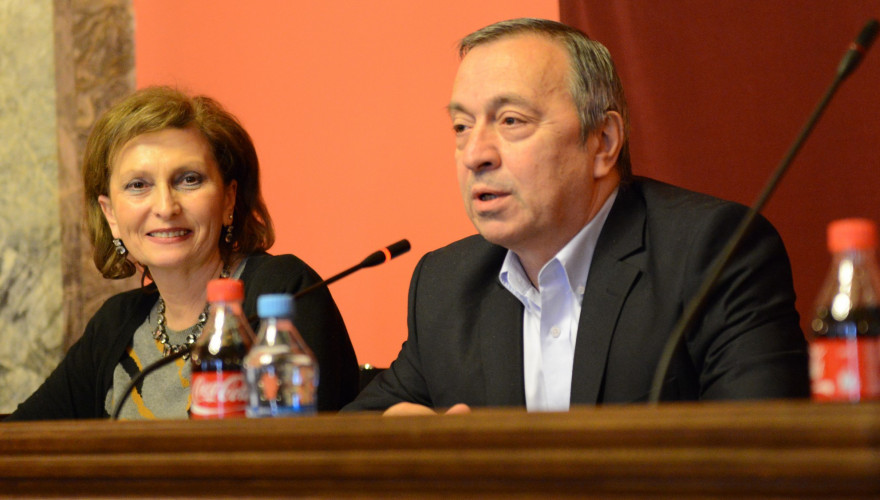 საპროცედურო საკითხთა და წესების კომიტეტის თავმჯდომარის პირველი მოადგილე ფრიდონ საყვარელიძე პარლამენტის სტაჟიორებს შეხვდა