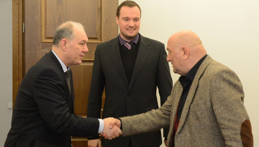 The meeting of the Chair of Diaspora and Caucasus Issues Committee, Teimuraz Chkuaseli with the acting Ambassador of Ukraine, Giorgii Nazarov