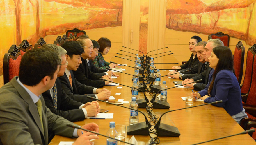 The Vice-Speaker, Zviad Dzidziguri hosting the China Machinery Engineering Corporation