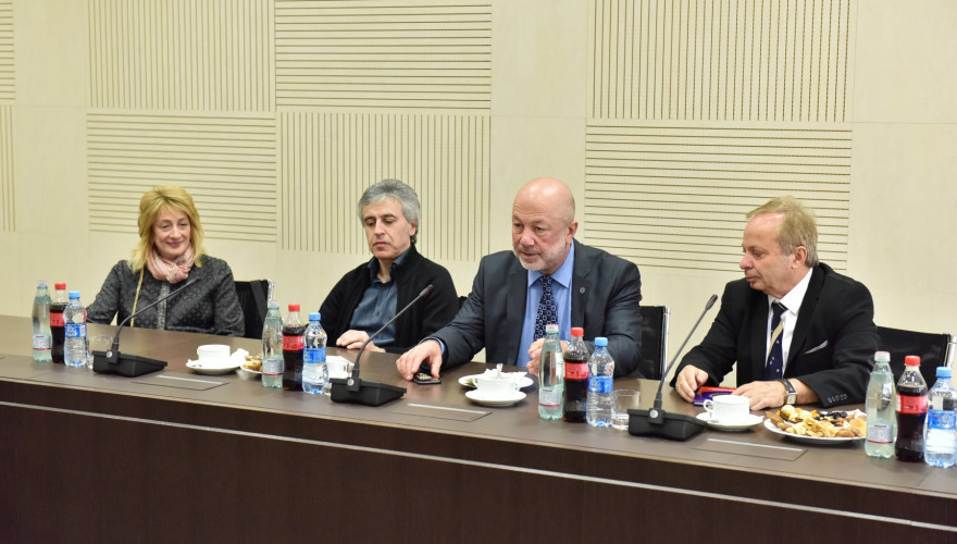 პარლამენტის წევრმა, გიორგი კოპაძემ ისრაელიდან ჩამოსულ სტუმრებს პარლამენტში უმასპინძლა