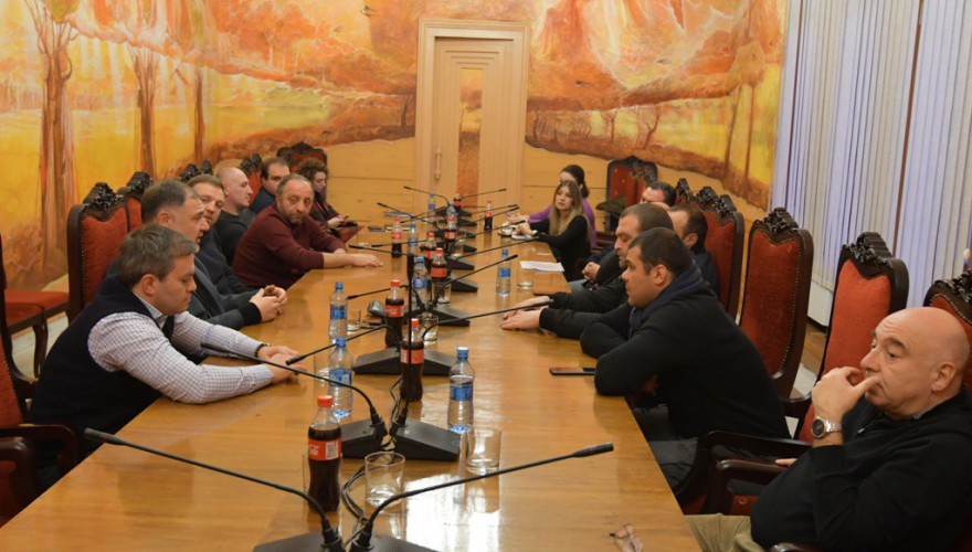 ბიძინა გეგიძე და ირაკლი აბუსერიძე: „მზიურის ტერიტორიაზე არსებული მიწის ნაკვეთი აუცილებლად უნდა დაუბრუნდეს რაგბის სამყაროს“