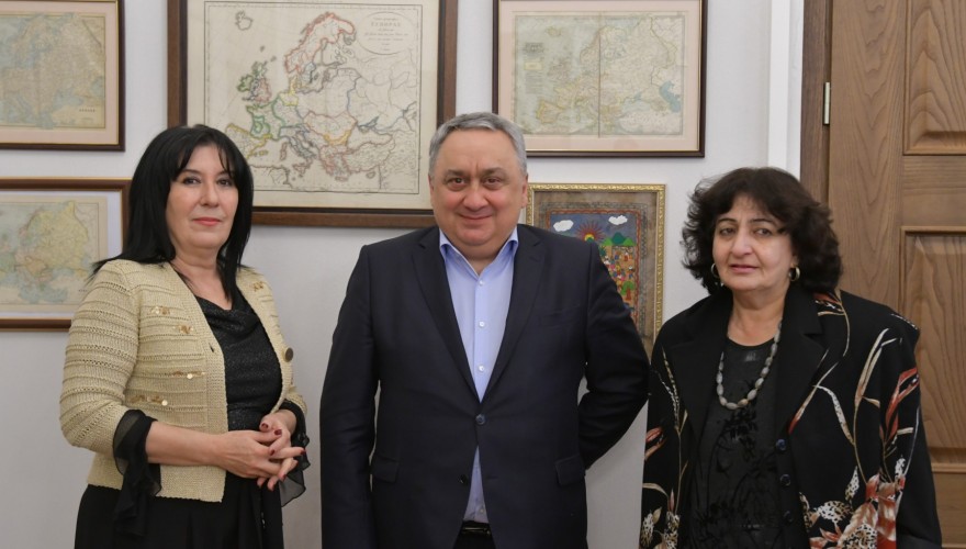 ზვიად კვაჭანტირაძე ემიგრანტთა მსოფლიო ლიგის თავმჯდომარეს შეხვდა