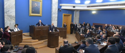 საფინანსო-საბიუჯეტო კომიტეტმა მამუკა ხაზარაძეს და ბადრი ჯაფარიძეს მოუსმინა