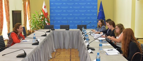 სალომე სამადაშვილი აშშ-ის კონგრესის საგარეო ურთიერთობათა კომიტეტის აპარატის დელეგაციას შეხვდა