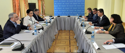 დამოუკიდებელი პარლამენტის წევრები, პოლიტიკური პარტია „სამართლიანობისთვის“ თავმჯდომარე ეკა ბესელია და პარტიის პოლიტიკური მდივანი ზვიად კვაჭანტირაძე ევროპის საბჭოს საპარლამენტო ასამბლეის მონიტორინგის კომიტეტის თანამომხსენებლებს შეხვდნენ