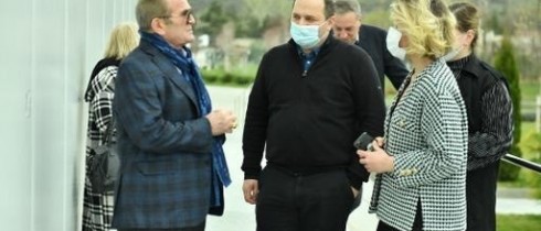 ნინო წილოსანმა და შალვა კერესელიძემ „კოკა-კოლას“ ახალი ქარხანა დაათვალიერეს