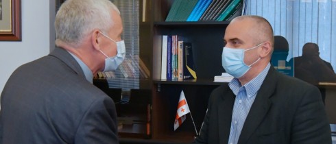 ვლადიმერ ჩაჩიბაია ნატოს სამეკავშირეო ოფისის წარმომადგენლებს შეხვდა